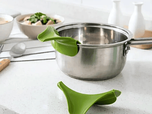 Embudo Boquilla Anti Derrame Para Ollas