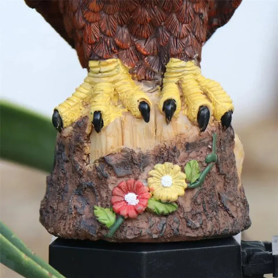 Aguila solar decoracion 2