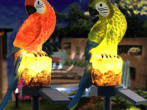Estaca Solar diseño loro