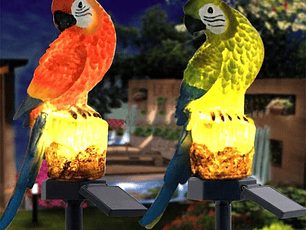 Estaca Solar diseño loro