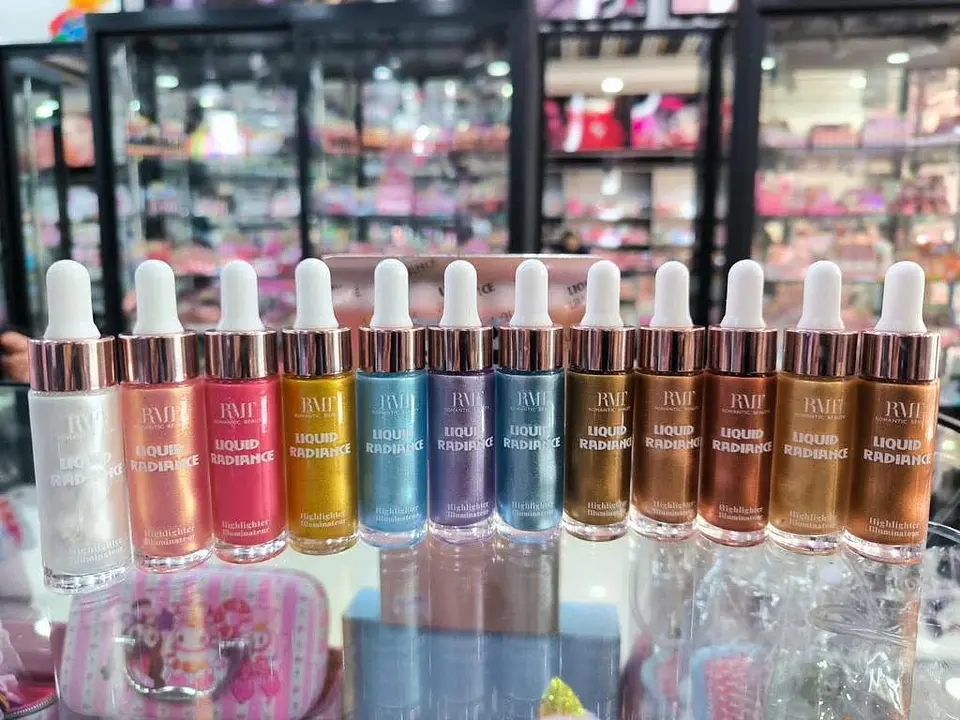 Pack 12 unidades ILUMINADOR LIQUIDO RADIANCE 4