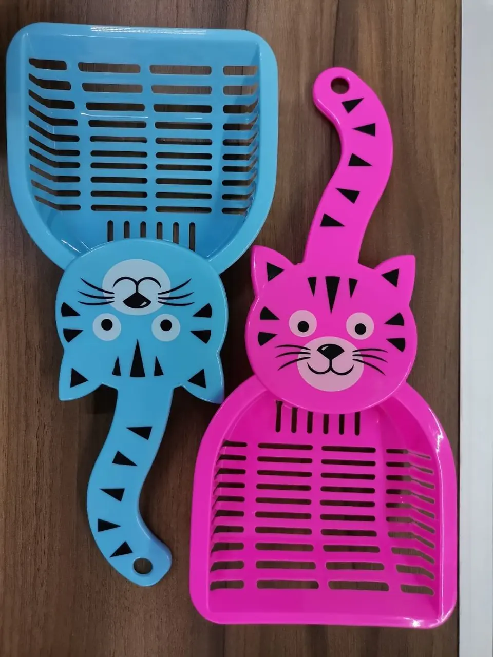 Pala arena de gatos 3