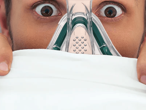 ¿Te sientes claustrofóbico al usar tu CPAP?