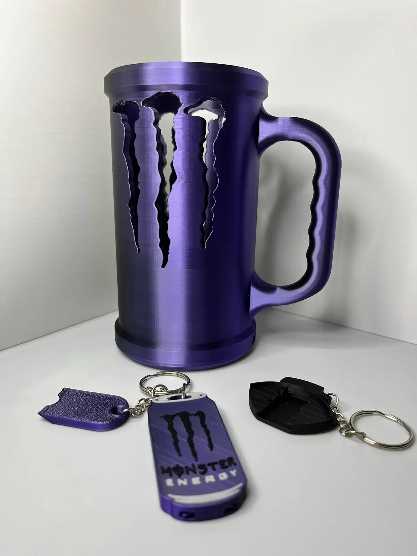 Porta Lata Monster 1