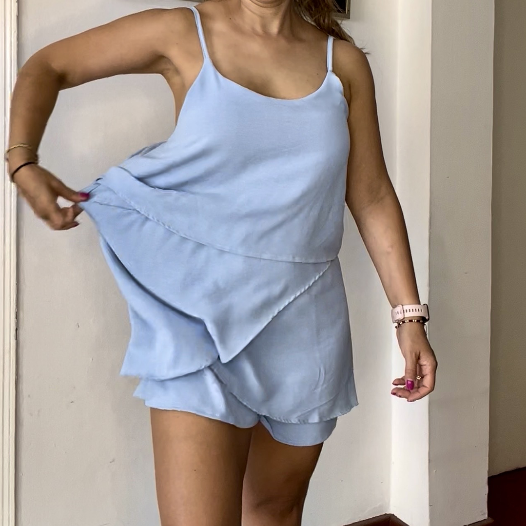 Vestido con short Laura  1