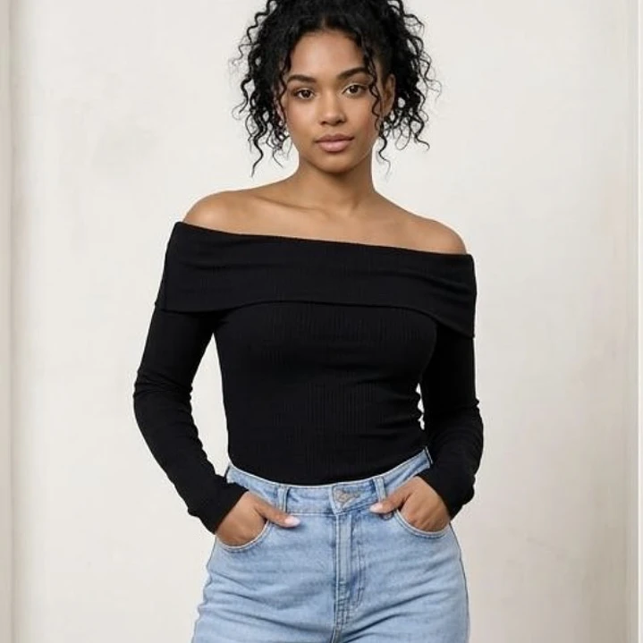 Camiseta sofia negra 1