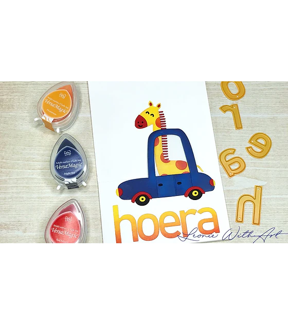 DADA Giraffe in a car