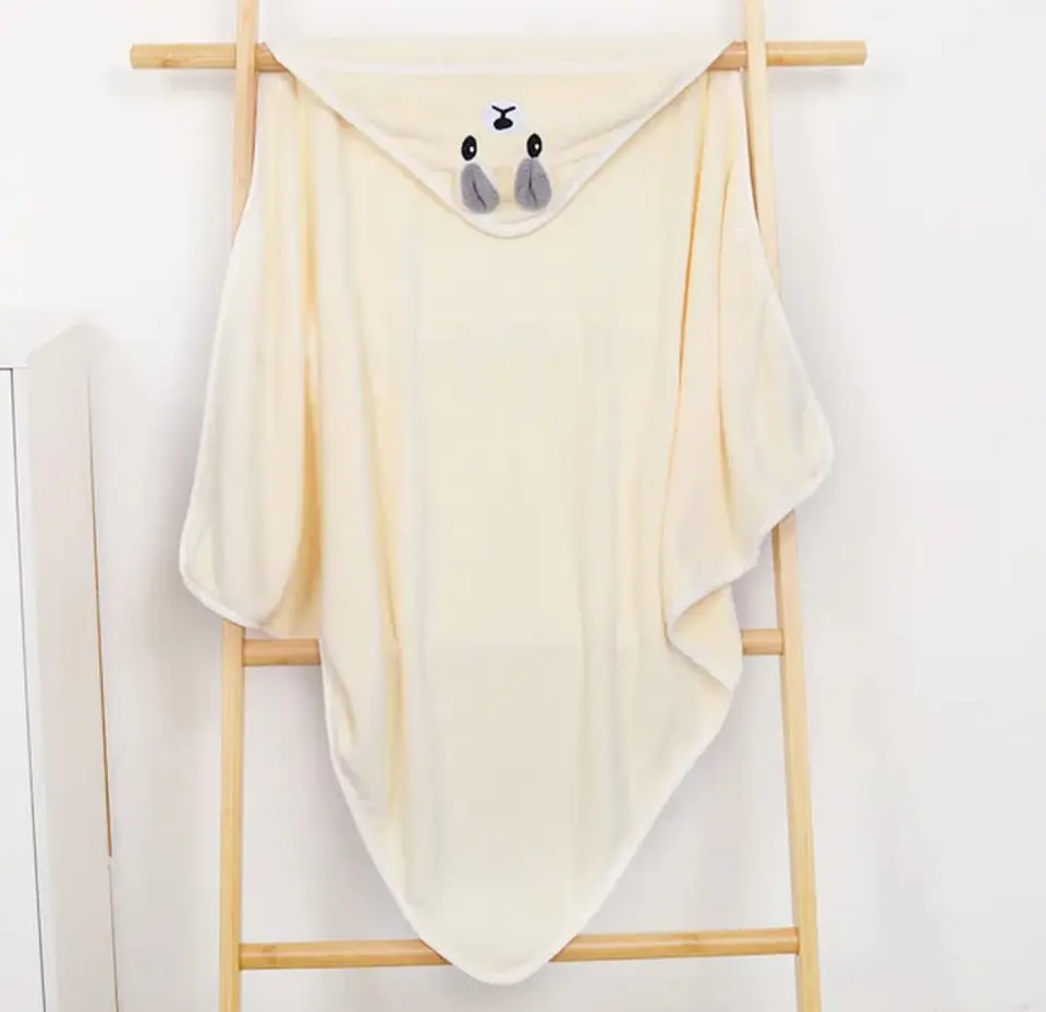 Toalla de Baño para Bebé con Capucha en Coral Fleece (Extra Suave) 2