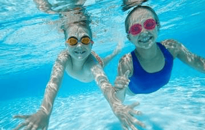 Enamorate de la nataciòn y mejora tu salud