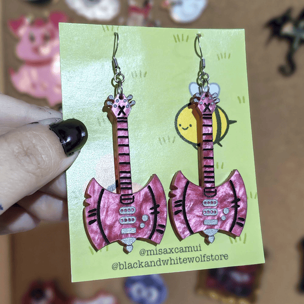 Hora de Aventura - Bajo de Marceline Aros  4