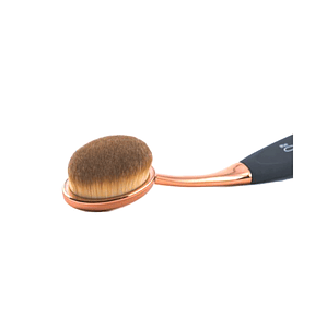The OMG Brush - Contour & Concealer