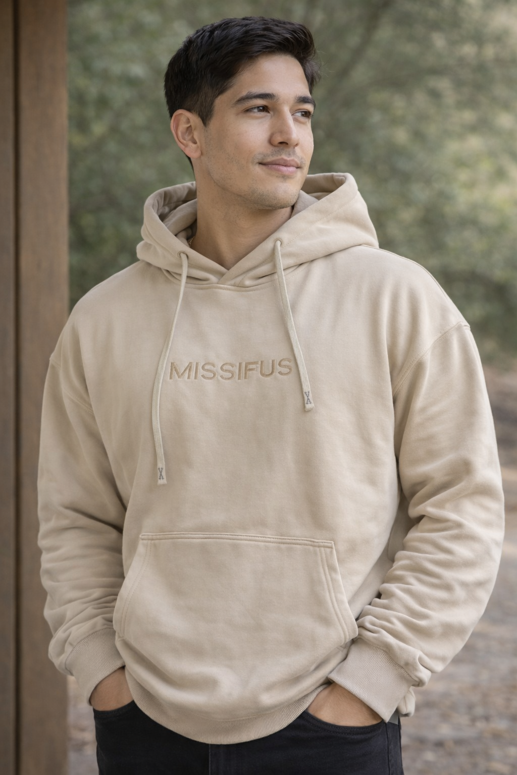 Poleron con gorro beige 