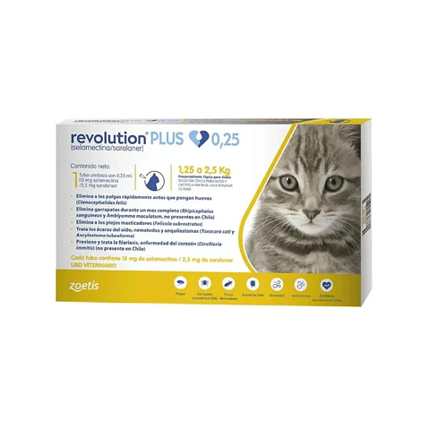 REVOLUTION PLUS (GATOS HASTA 2.5 KG)