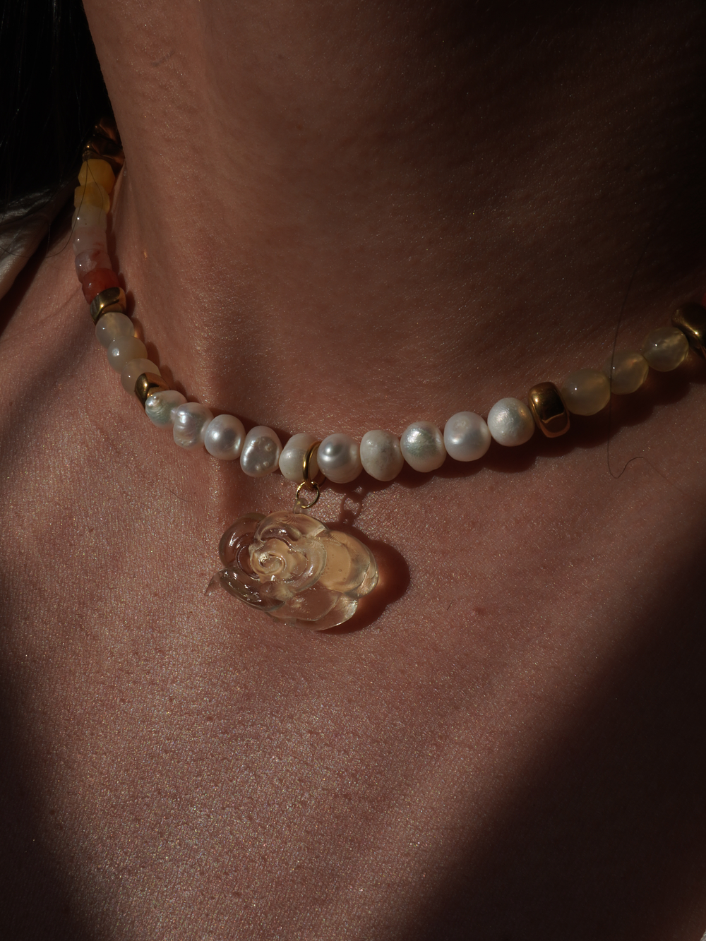 Collar Nube Amaterasu (dorado) 1