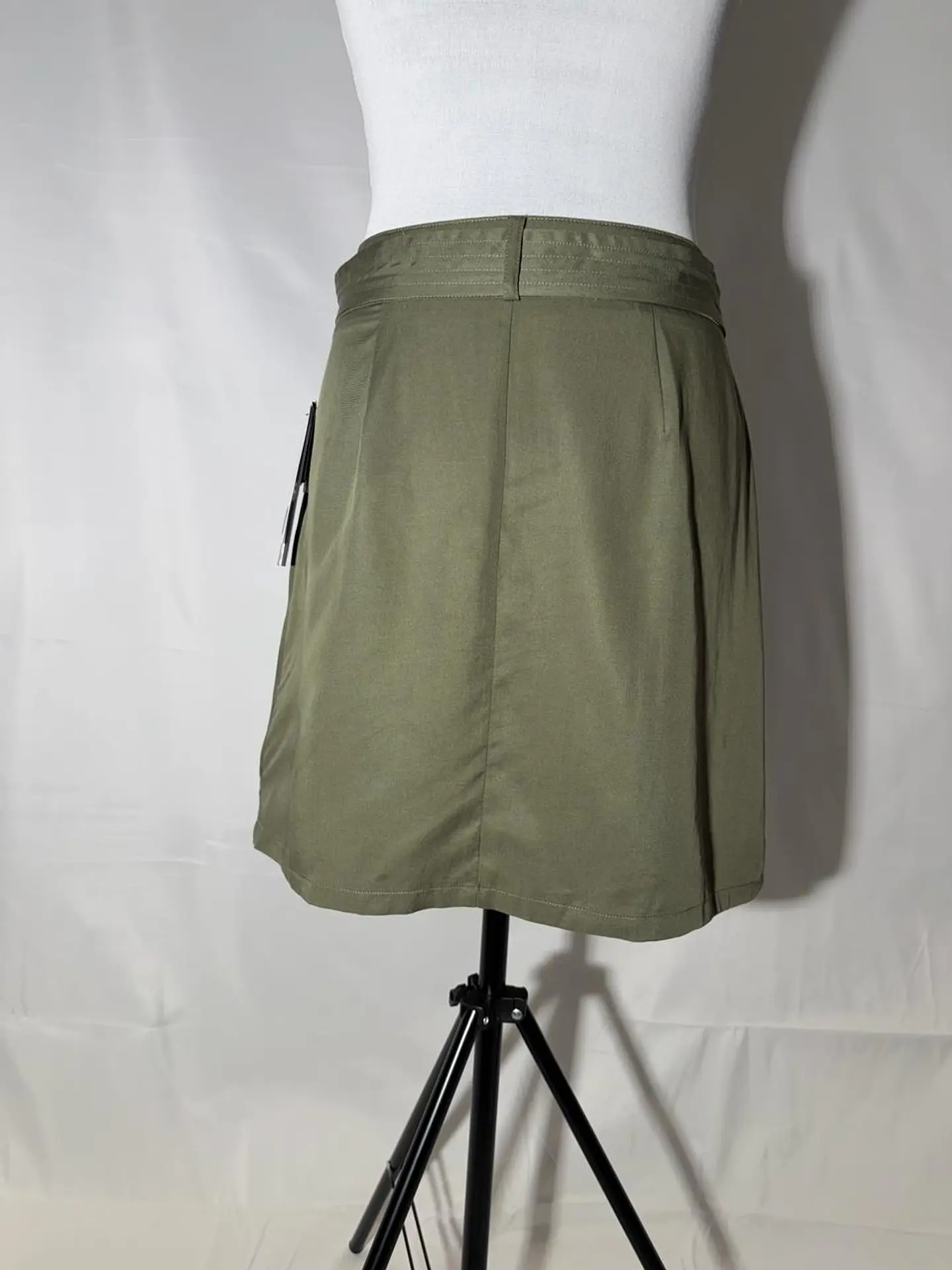 Falda mini cargo 2