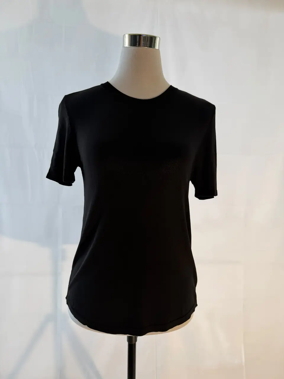 Top Básico Zara Cuello Redondo - Negro 2
