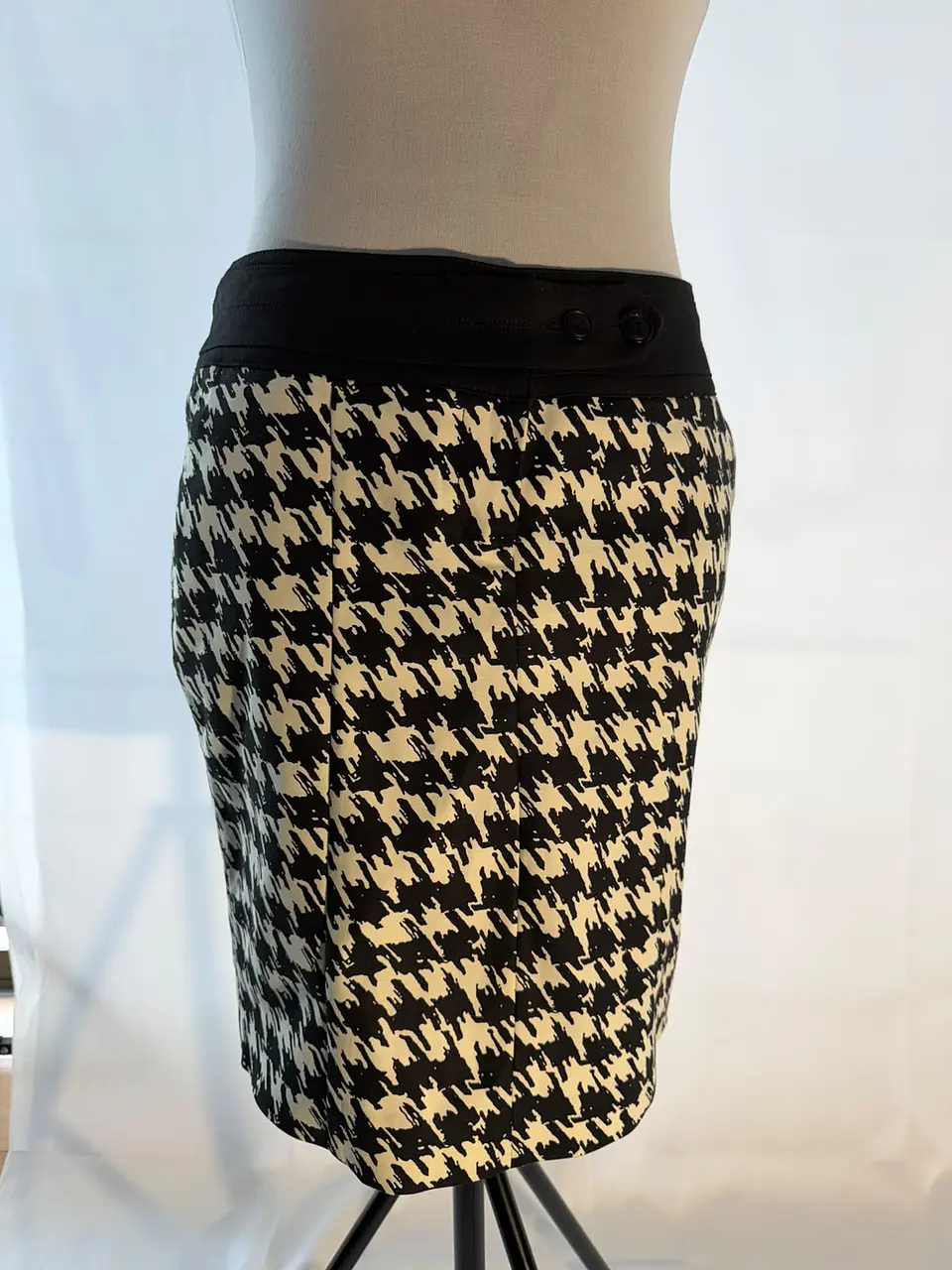 Falda Tubo Estampado Pata de Gallo IO 4