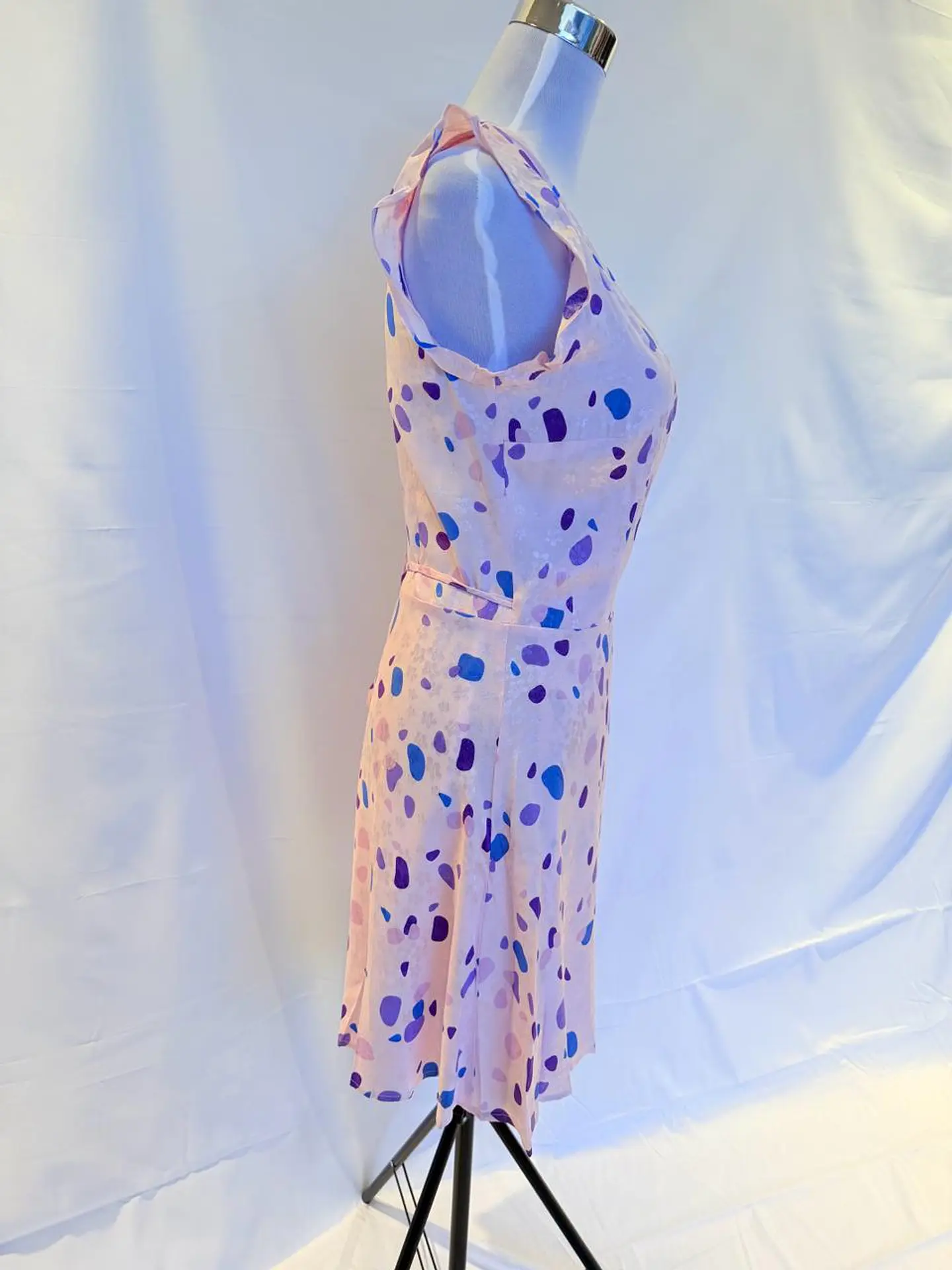 Vestido Cruzado Estampado Rosa IO 4