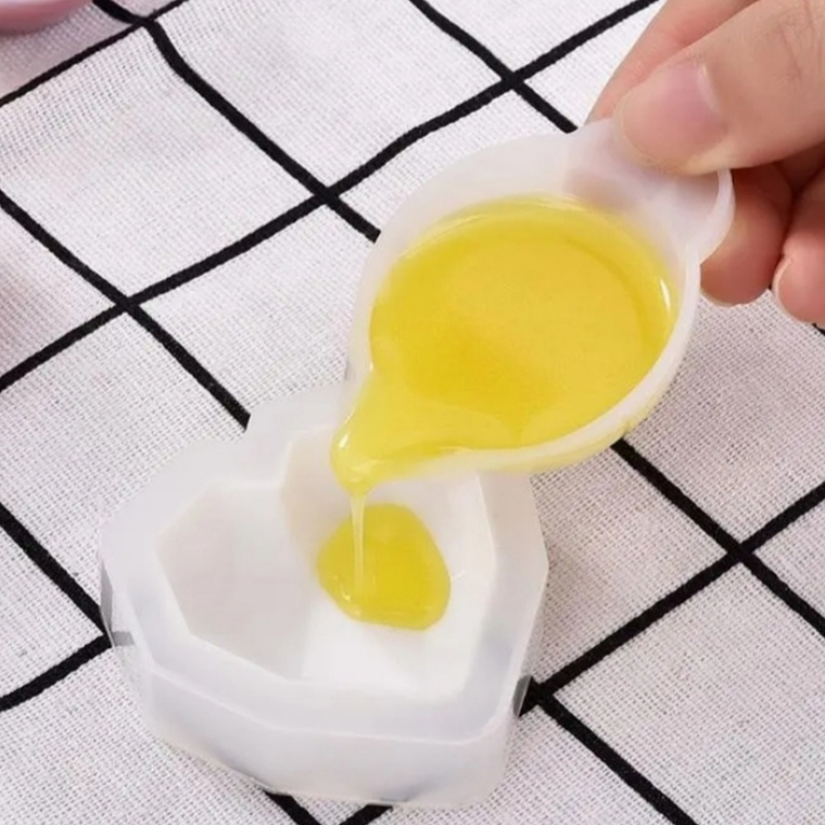 molde resina 2 Vasitos Mezclador Silicona  3