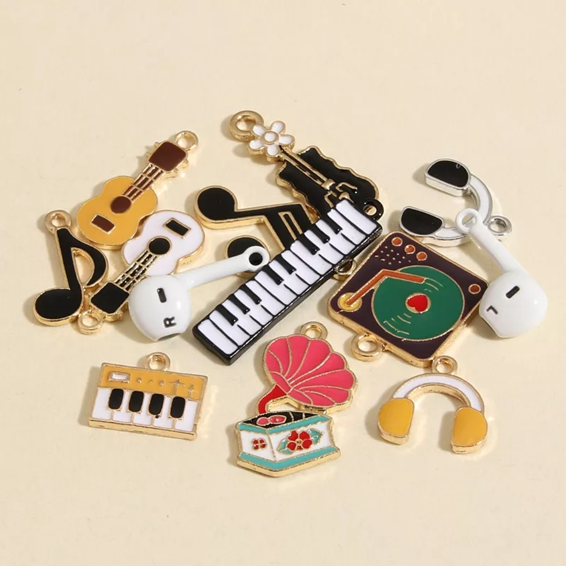 Dijes bisuteria instrumentos musicales 1