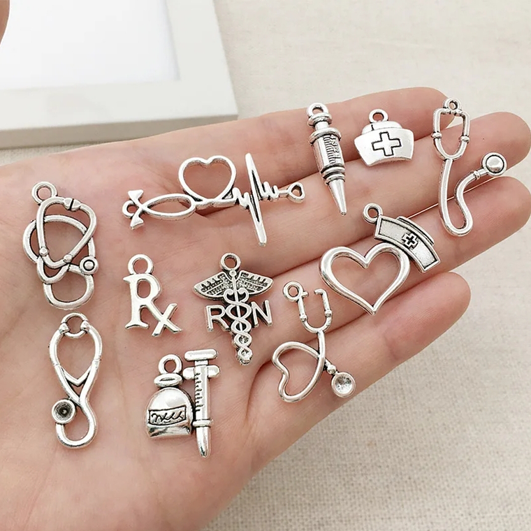 Dijes bisuteria médicos  2