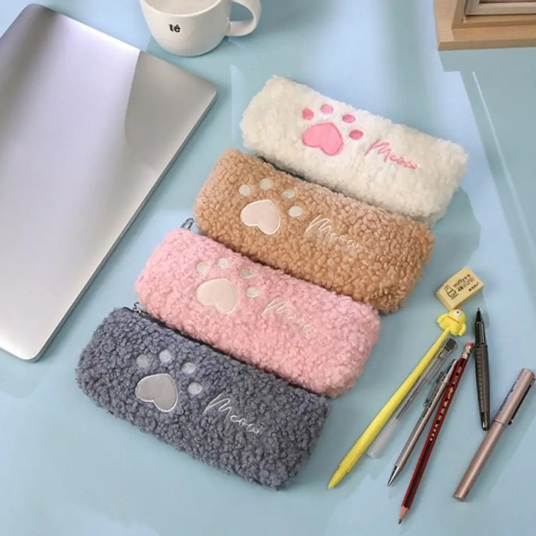 Estuche gatito peludo  1