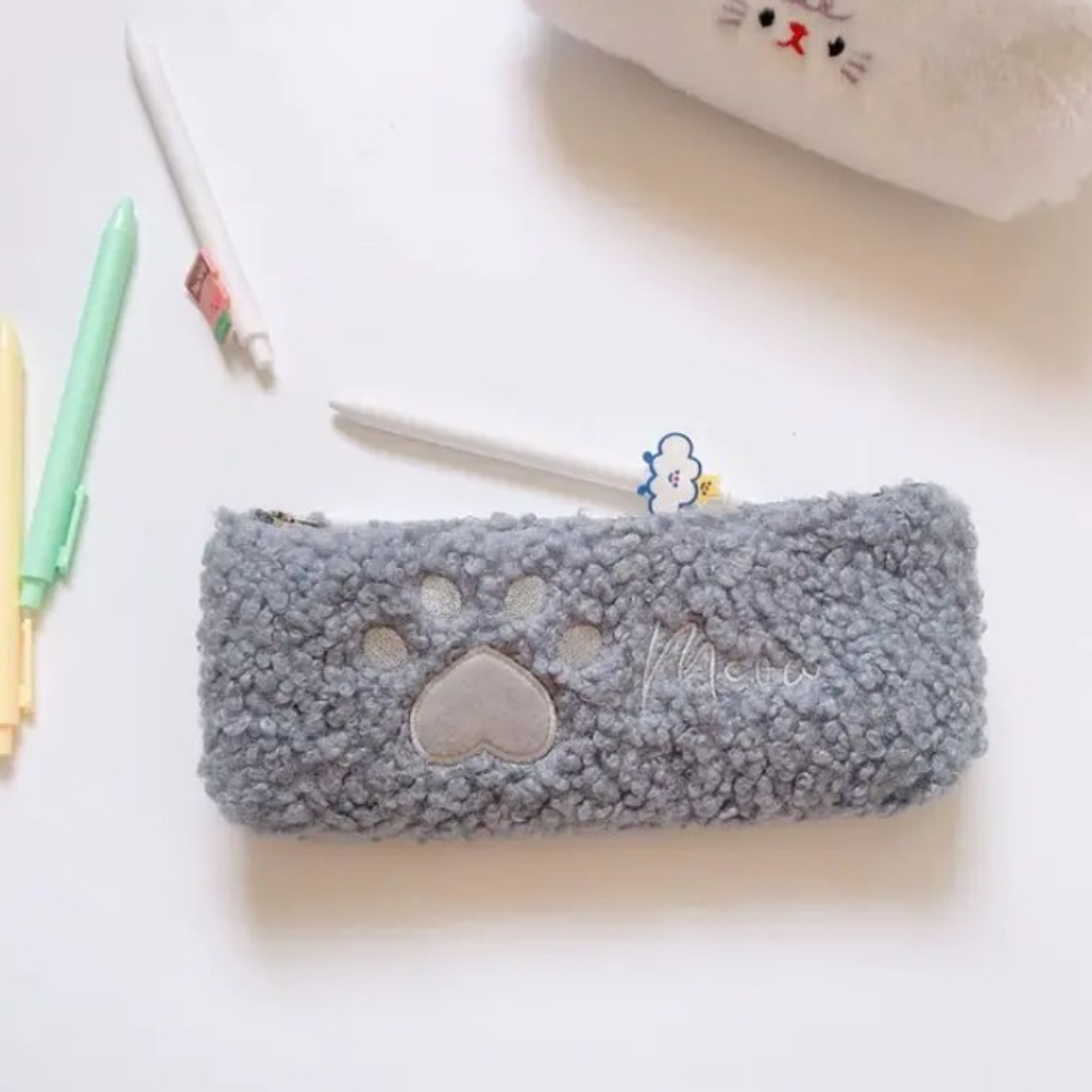 Estuche gatito peludo  2
