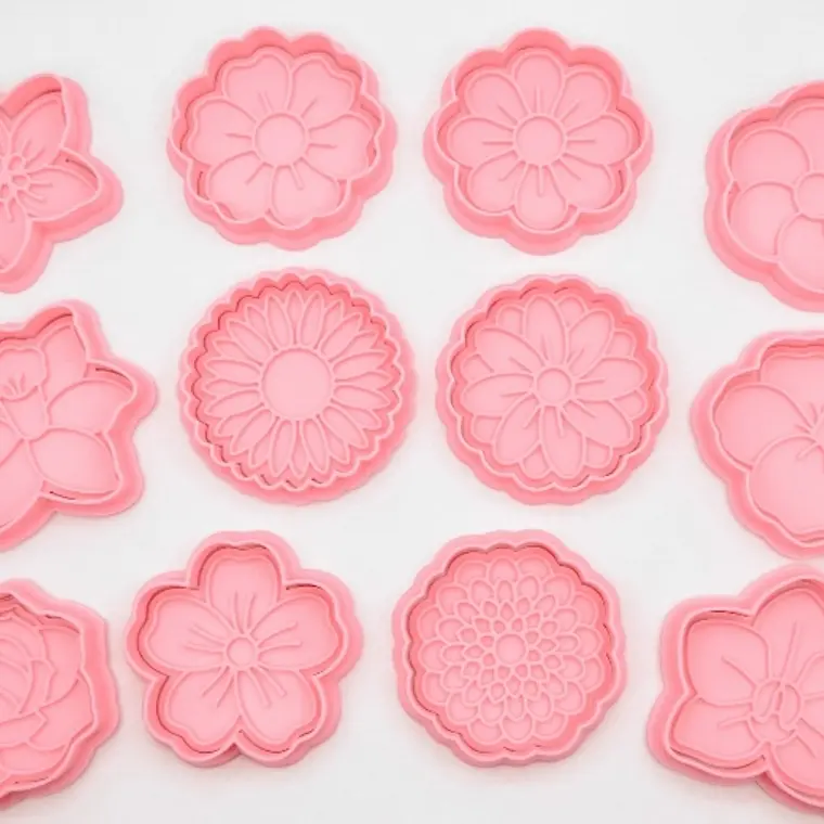 Pack cortadores de galleta + stamp 1