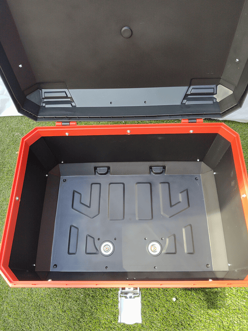 Maleta de moto 65L 11