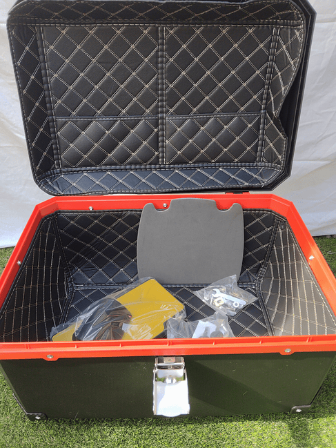 Maleta de moto 65L 13