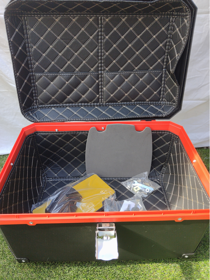 Maleta de moto 65L 13