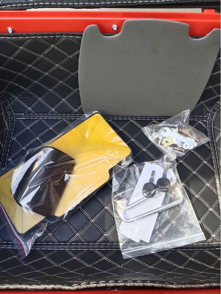 Maleta de moto 65L 14