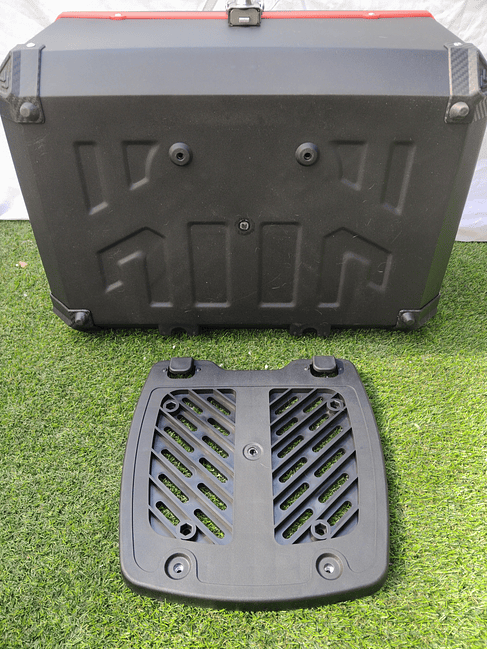 Maleta de moto 65L 17