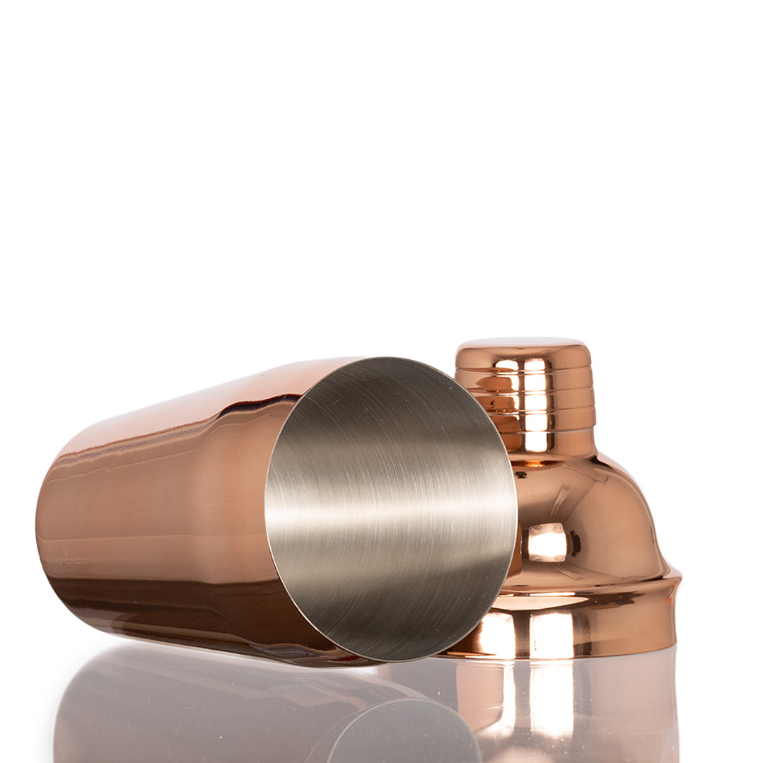 Coctelera metálica encobrizada 