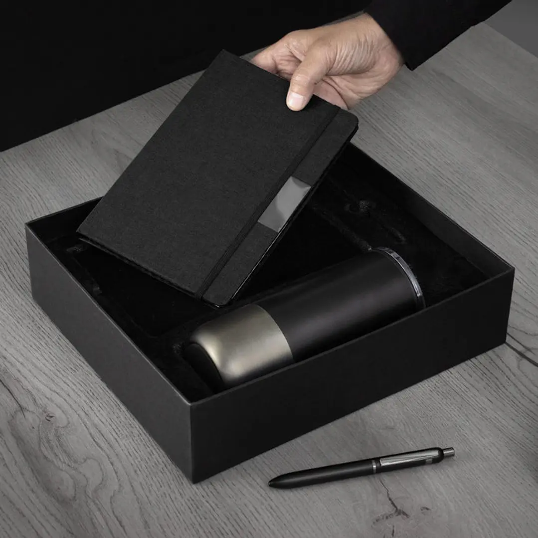 Set ejecutivo MOON BOX 4