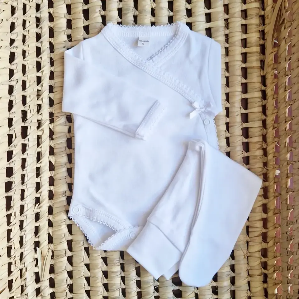 Conjunto de body e calcinhas interiores sem carda 1