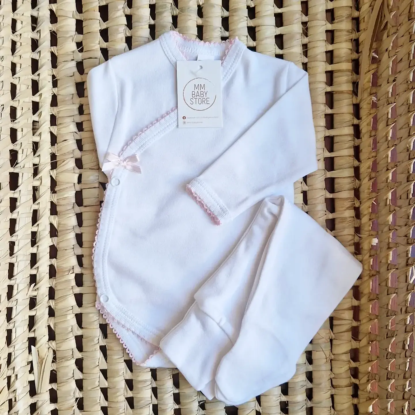Conjunto de body e calcinhas interiores com carda 8