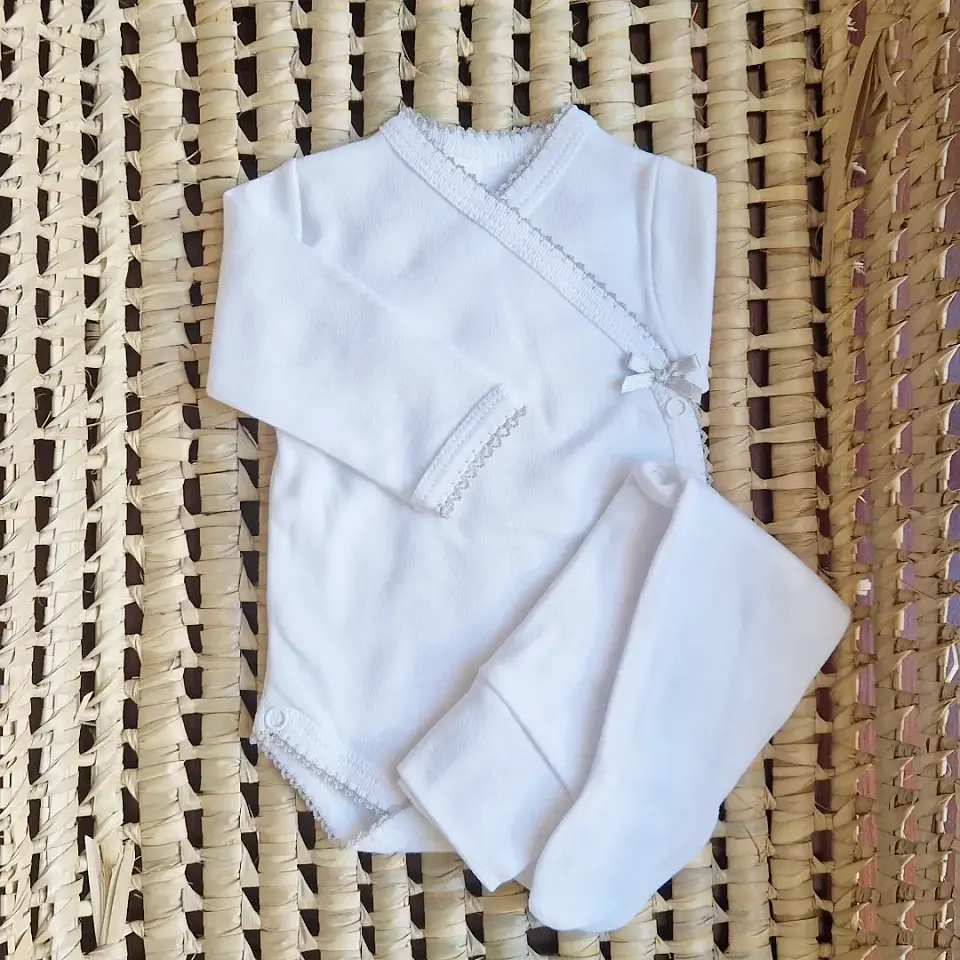 Conjunto de body e calcinhas interiores sem carda 7