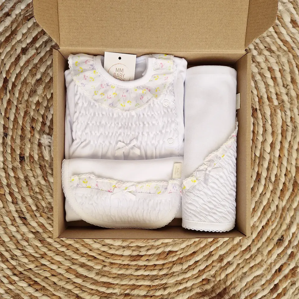 Kit com babygrow de algodão 7