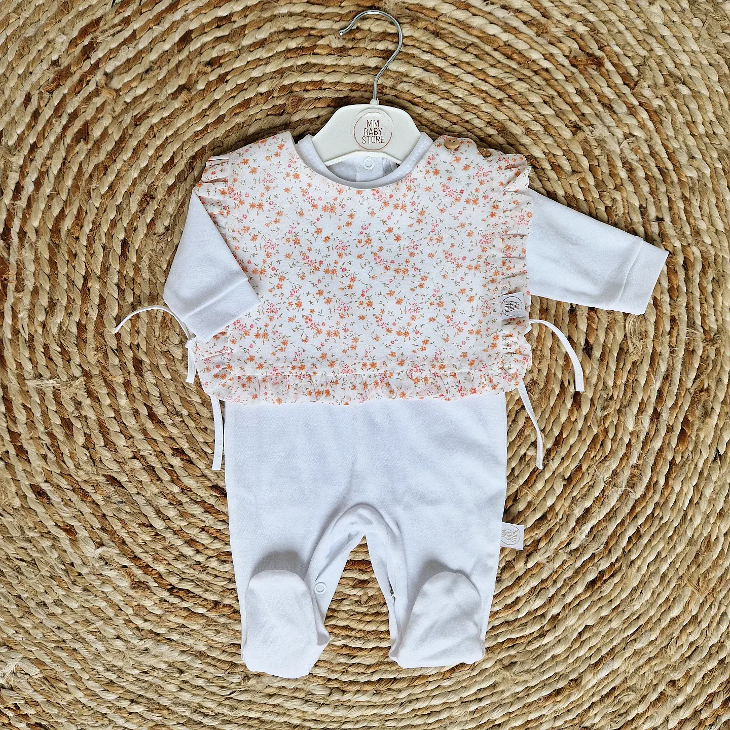 Babygrow de algodão com bibe 3