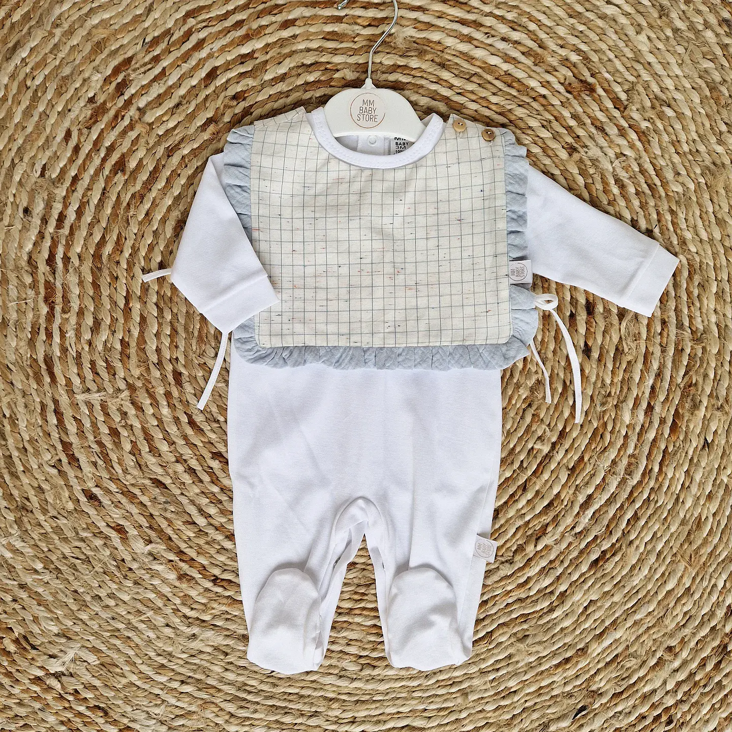 Babygrow de algodão com bibe 8
