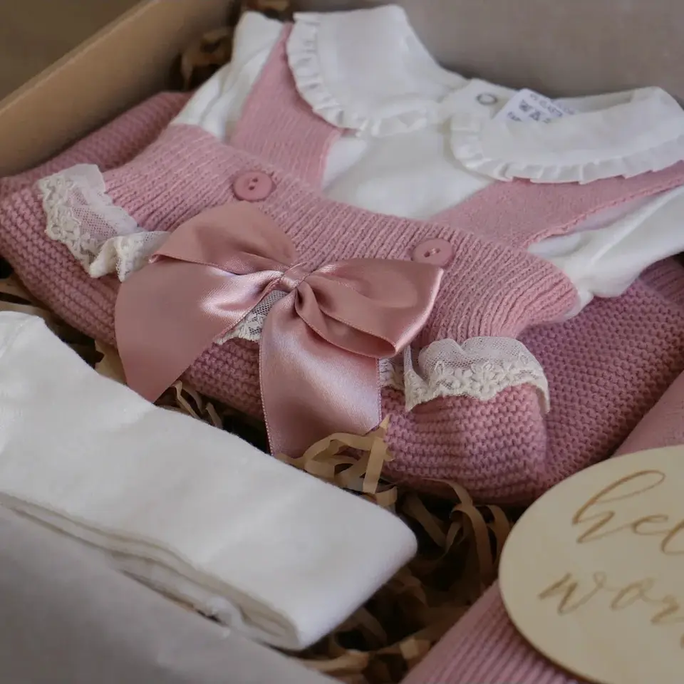 Kit Hello World Rosa Velho com laço 2