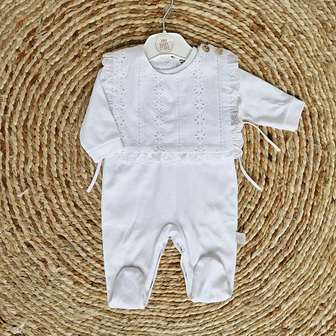 Babygrow de veludo com bibe Bordado Inglês