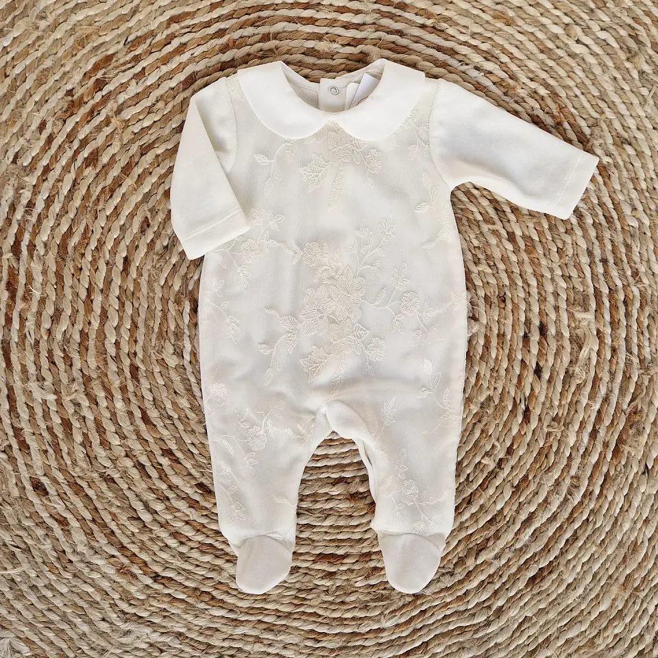 Babygrow com renda bordada BabyLai 6