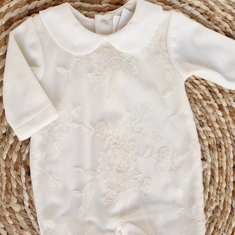 Babygrow com renda bordada BabyLai 4