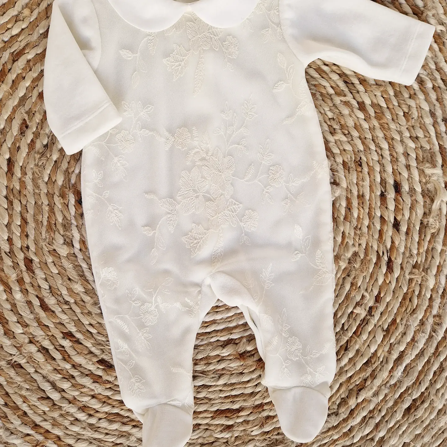 Babygrow com renda bordada BabyLai 7