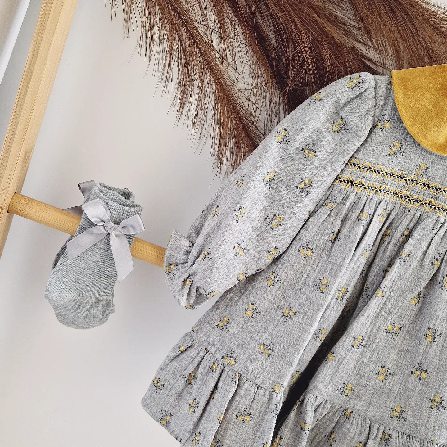 Vestido com flores BabyLai 5