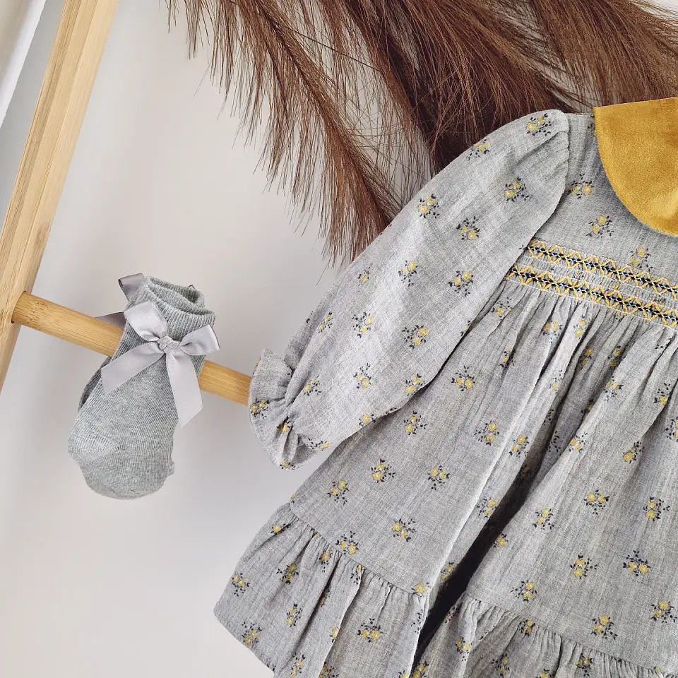 Vestido com flores BabyLai 5