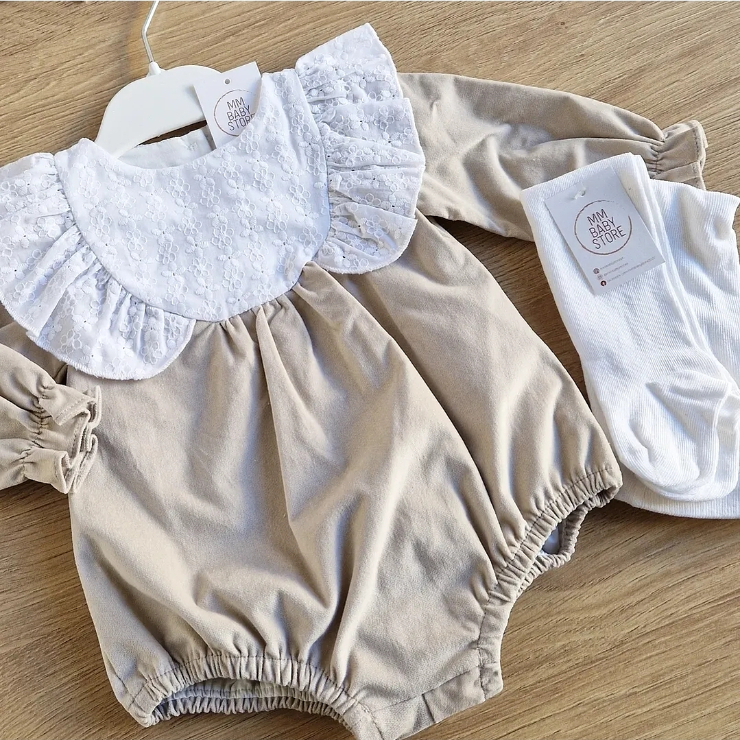 Fofo com bordado inglês 1