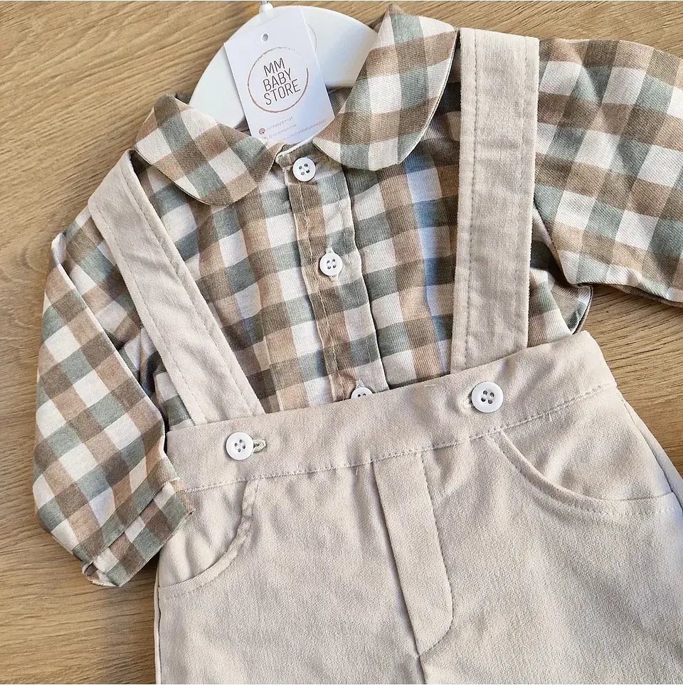 Conjunto de calções e camisa de xadrez 4